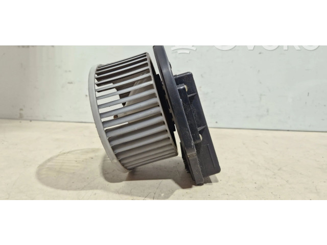 Вентилятор печки 8940000180 Mitsubishi Outlander