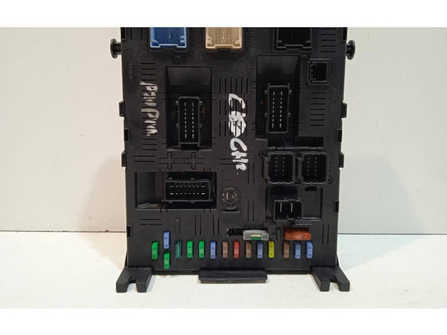 Блок предохранителей 9660105980 Citroen C4 I