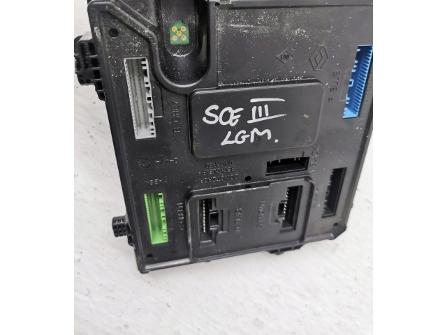 Блок комфорта 284B13640R   Renault Scenic III -  Grand scenic III   