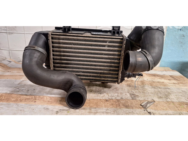 Интеркулер 701145805A, PA66GF30 Volkswagen Transporter - Caravelle T4