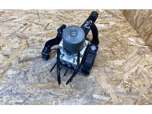 Блок АБС 6896984 BMW X3 G01 2018 - года