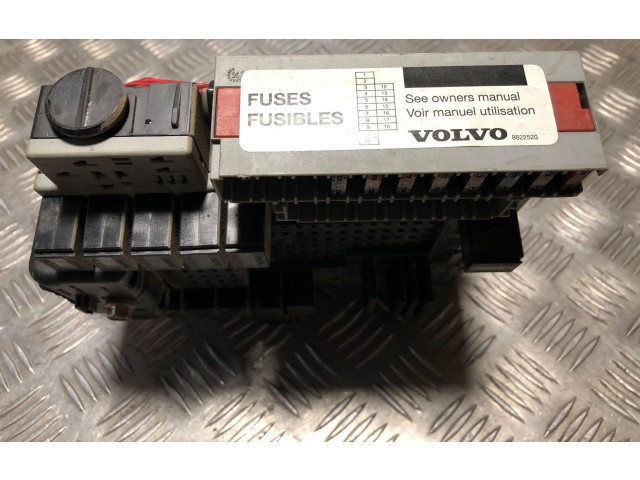 Блок предохранителей  8645410, 00W412   Volvo S80    
