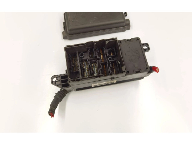 Блок предохранителей 6906604   Mini One - Cooper R50 - 53    