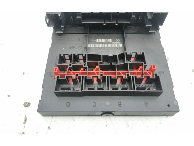 Pojistková skříňka 3C8937049D Volkswagen Tiguan 2008