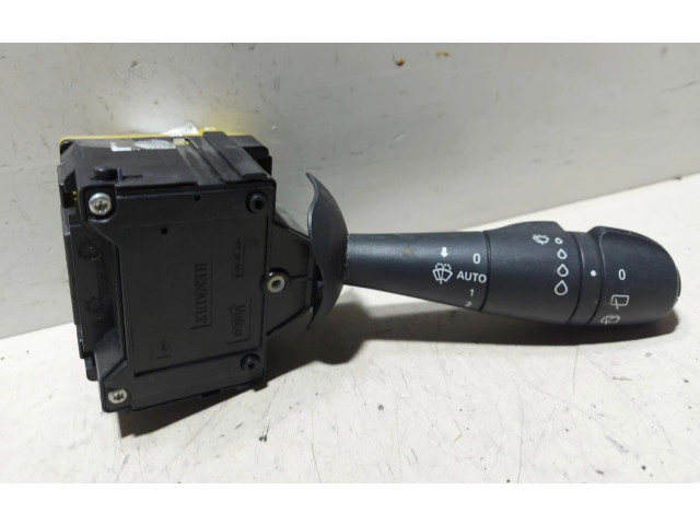 Переключатель дворников 255675887R   Renault Captur