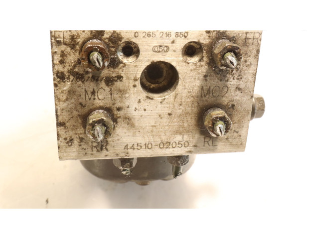 Блок АБС    Toyota  Corolla Verso E121  2001 - 2004 года