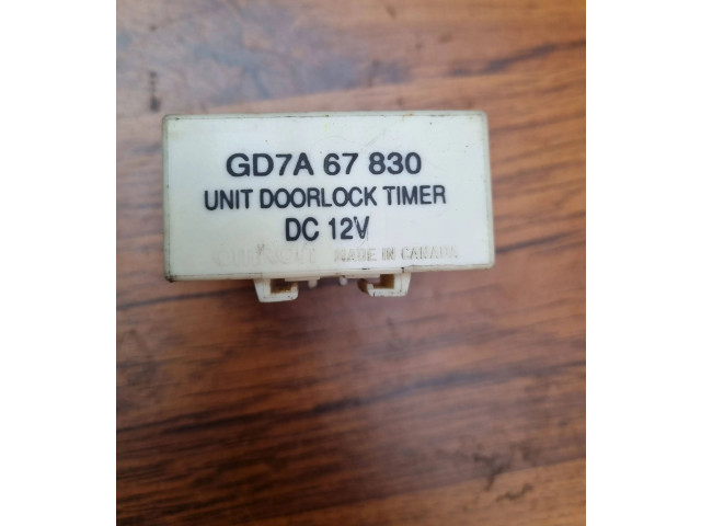 Блок управления GD7A67830 Mazda 626