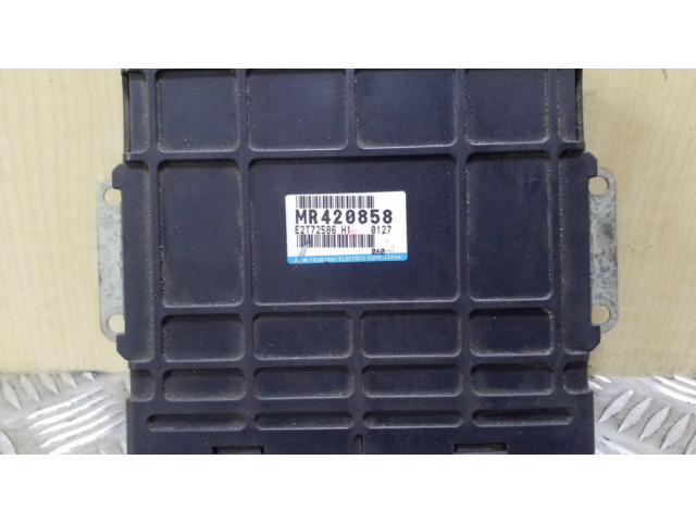 Блок управления двигателя MR420858   Mitsubishi Space Wagon