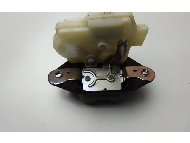 Замок багажника     Honda Civic IX 2011 - 2017 года