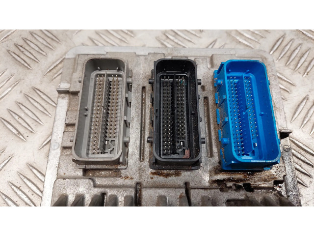 Блок управления двигателя 12671004   Chevrolet Camaro