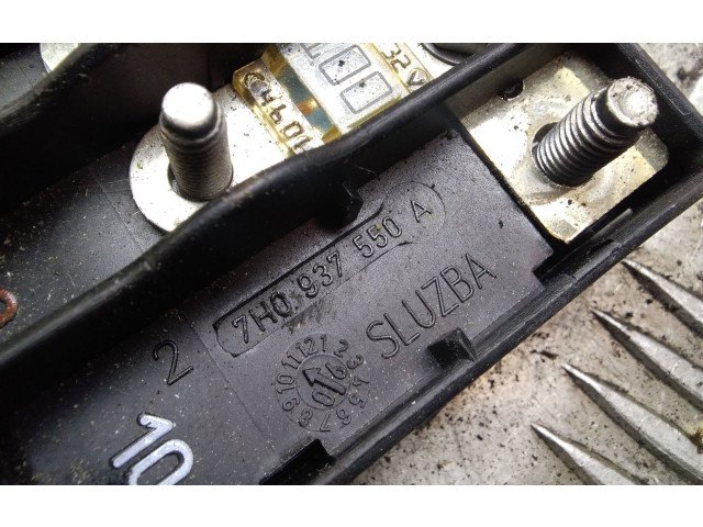 Pojistková skříňka 7H0937550A, 7H6970187FD Volkswagen Transporter - Caravelle T5 2007