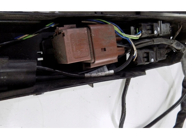 Блок предохранителей 9653051380 Citroen C5