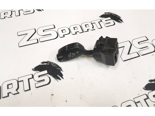 Ручка поворотов/ фонарей