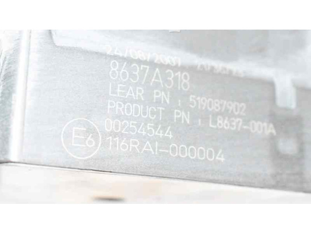 Блок предохранителей 8637A318, 8637A318 Citroen C-Crosser