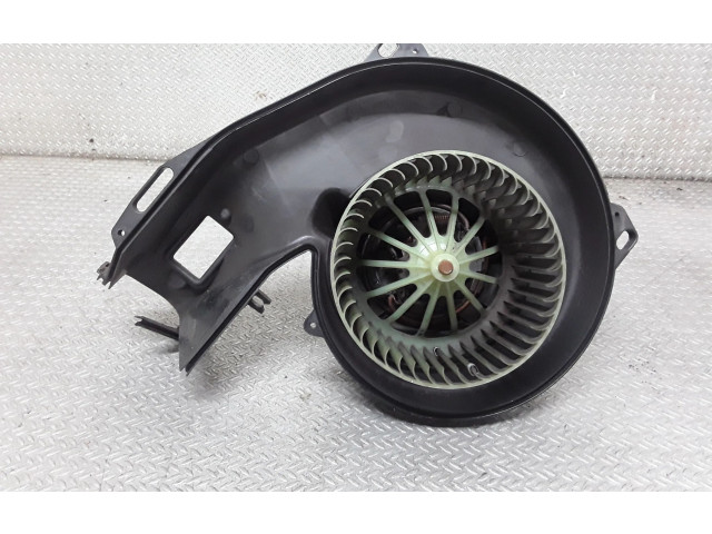 Вентилятор печки       Opel Meriva A