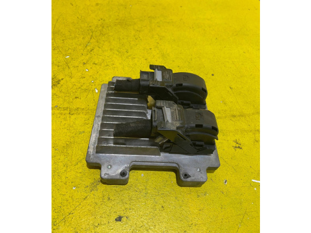Блок управления двигателя 12638732, 86AARL570134015B Opel Meriva B