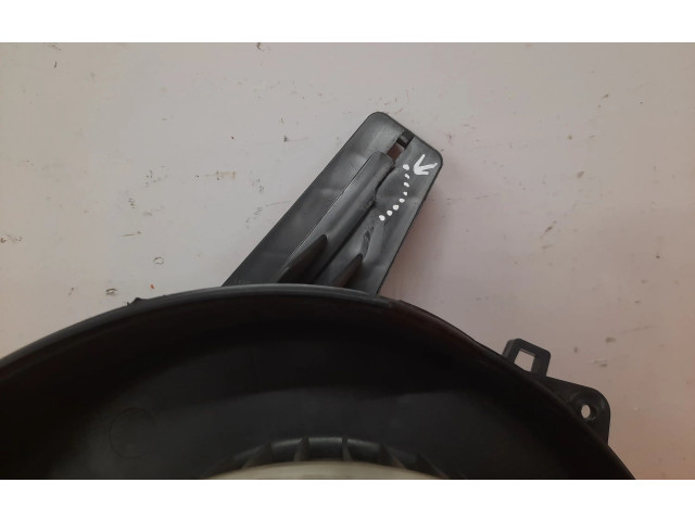 Вентилятор печки    6Q1819015, 6Q1819015   Volkswagen Polo IV 9N3