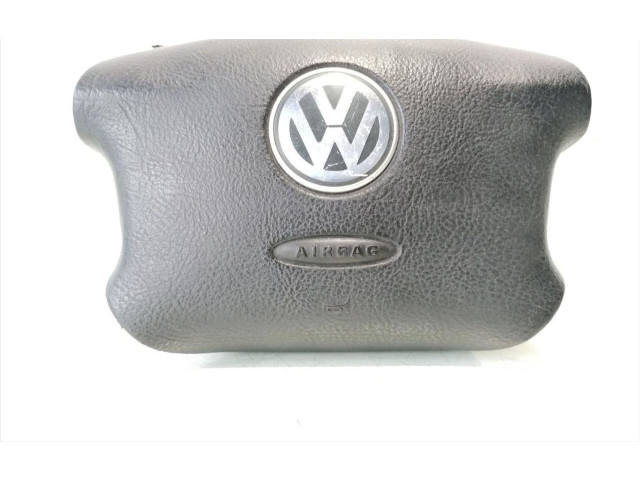 Подушка безопасности водителя 3B0880201BM   Volkswagen Golf Cross