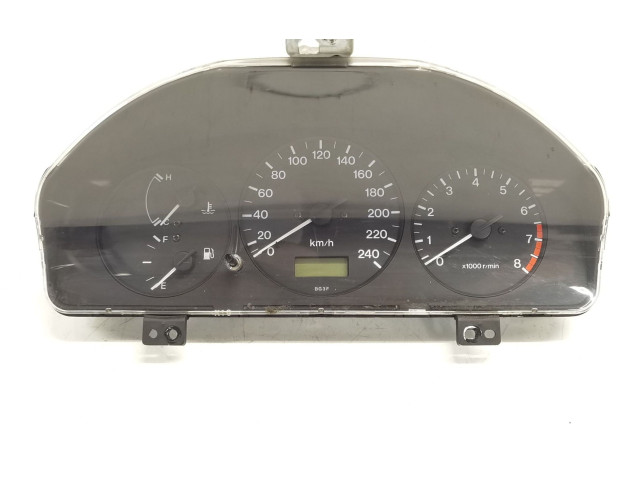 Панель приборов 7MBH1CB   Mazda 323 F       