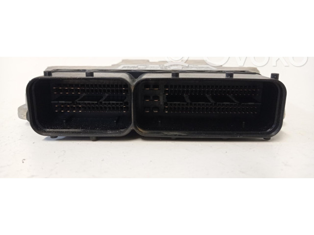 Řídící jednotka 03G906021AQ Volkswagen Caddy