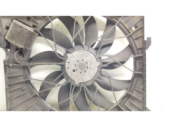 Вентилятор радиатора     A0015004593, 885004203    Mercedes-Benz E W211 3.0