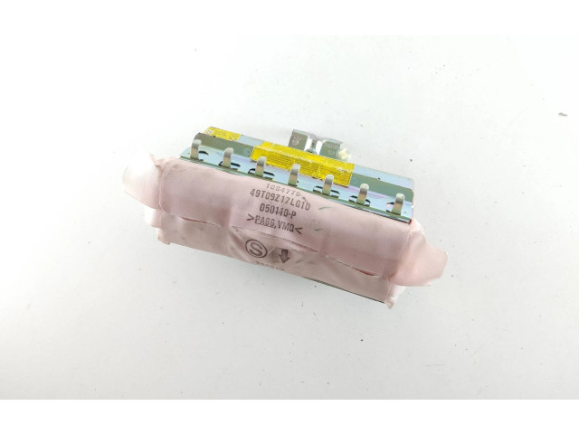 Подушка безопасности пассажира Subaru Forester SH