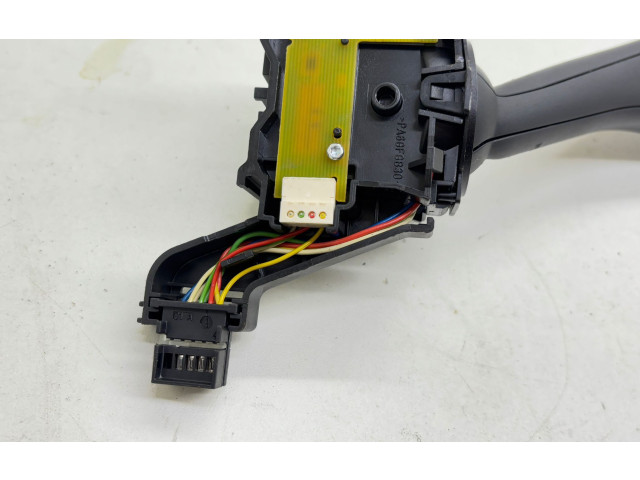 Ручка поворотов/ фонарей 1K0953513G Skoda Octavia Mk2 (1Z)