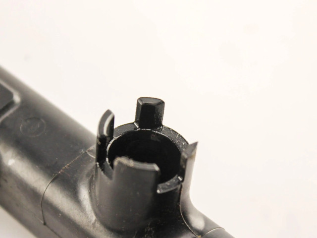 Vstřikovací lišta 04593923AB Dodge Grand Caravan pro benzínový motor 3.6