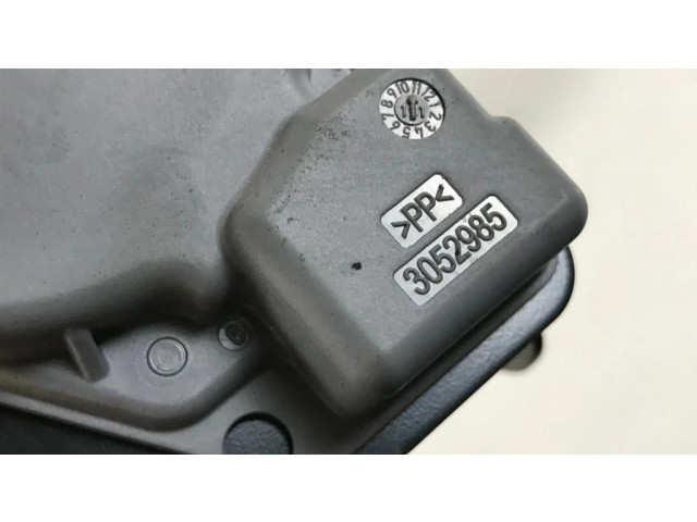 Задний ремень безопасности