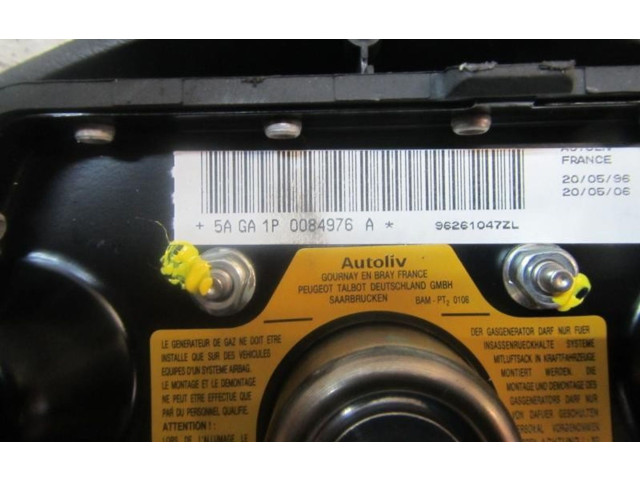 Подушка безопасности водителя    Peugeot 306