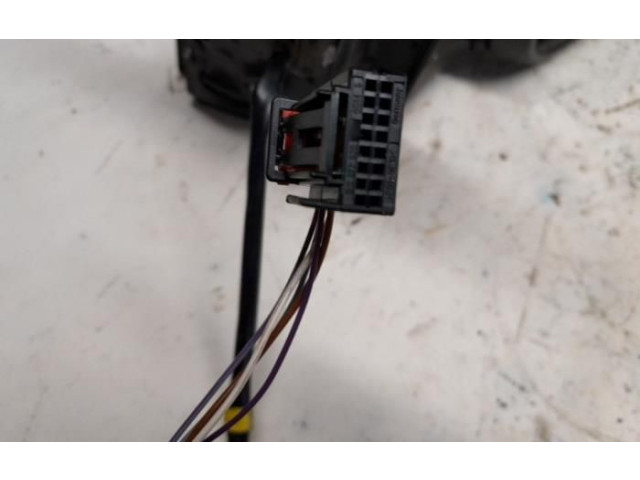 Zpětné zrcátko Volkswagen Caddy 2010 O227682