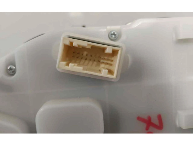 Панель приборов 9678508980   Peugeot 2008 I       