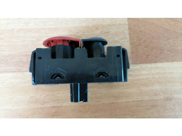 Включатель аварийных фонарей