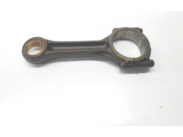 Шатун CRLB 04L105401A, 04L105401A Skoda Superb B8 (3V)