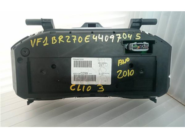 Спидометр (приборный щиток) 8201060299 Renault Clio III