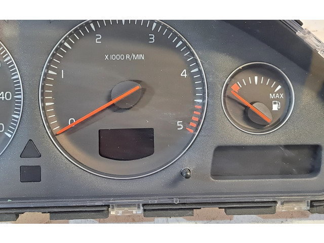 Панель приборов 30746112, 8673802   Volvo V70       