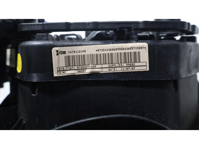 Подушка безопасности водителя Fiat Linea