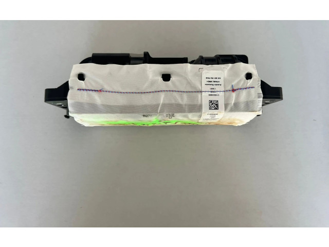 Подушка безопасности пассажира Audi Q3 F3