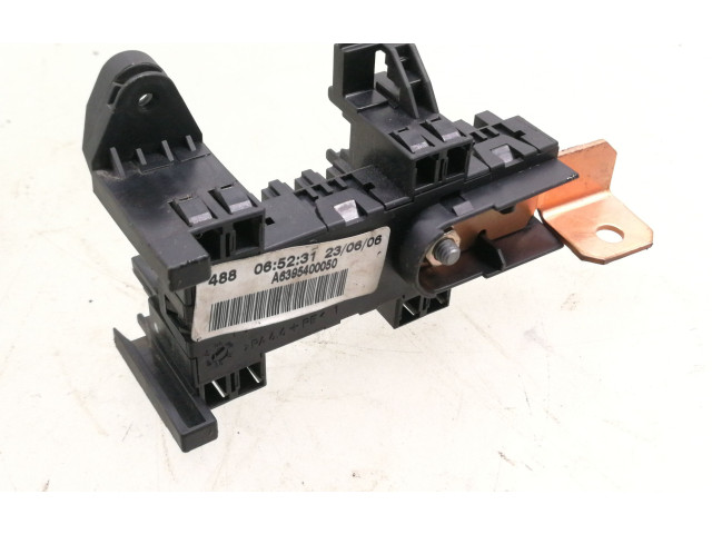 Pojistková skříňka A6395400050 Mercedes-Benz Vito Viano W639 2006