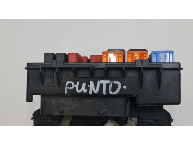 Pojistková skříňka 51775622 Fiat Punto (199) 2007