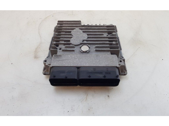 Řídící jednotka 03L906023PA, 03L906023TB Volkswagen Caddy 2012