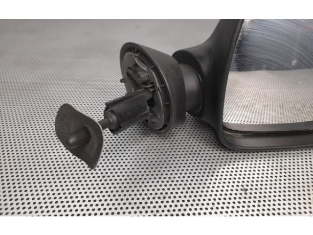 Зеркало электрическое Dacia Sandero 2008 - 2012 года