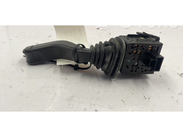 Ручка стеклоочистителей 9185417   Opel Meriva A