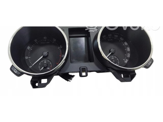 Панель приборов 5L0920840S   Skoda Yeti (5L)       