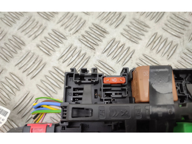   Pojistková skříňka    Citroen Berlingo 2020