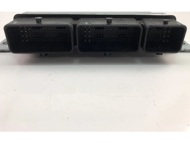 Řídící jednotka 237104639S Renault Clio V 2020