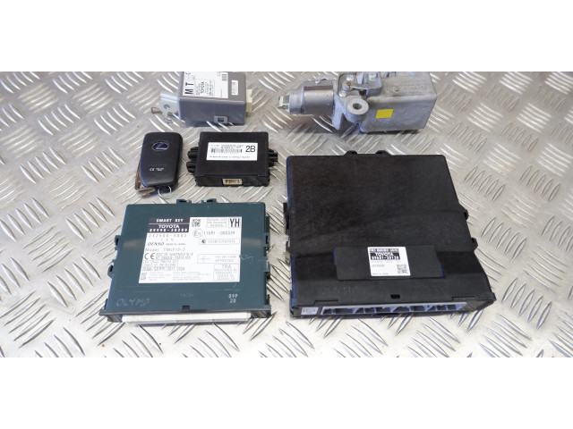 Řídící jednotka 8999030280, 8966130130 Lexus GS 250 350 300H 450H 2013