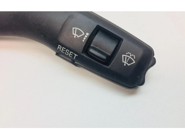 Ручка стеклоочистителей 8P0953519C   Audi R8 42