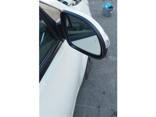 Зеркало электрическое SsangYong Korando - года