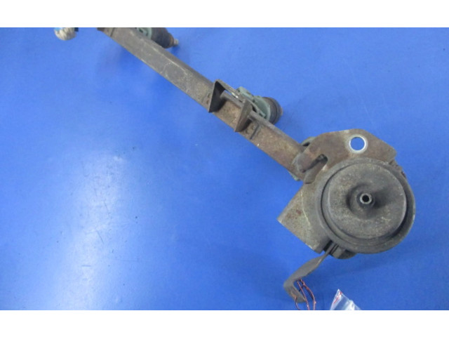 Vstřikovací lišta Mercedes-Benz C W205 brak nr w dok